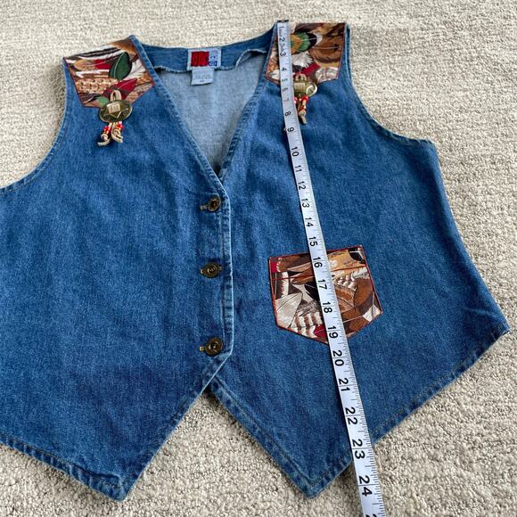 🔥VTG 90s Sunbelt Denim Vest Western Boho Ethnic Feathers print Patched Chains M - Picture 14 of 16